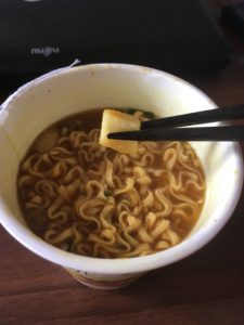 カレーヌードル